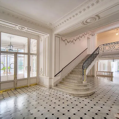 Immogroom - Luminous Spacious T4 - Ac Appartement
